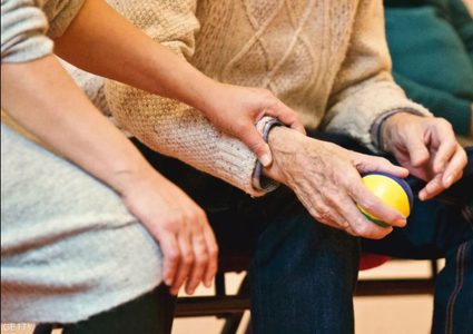 دراسة حديثة بشأن لقاح تجريبي للزهايمر