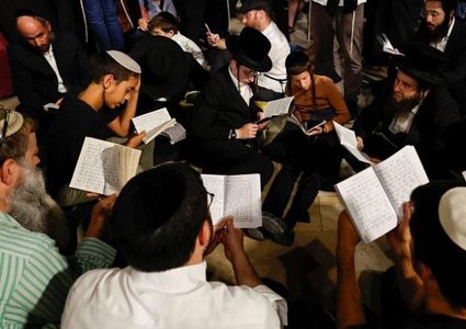 مبادرة.. تقسيم إسرائيل لدولتين لتسوية الصراع الداخلي أقل سوءاً من حرب أهلية