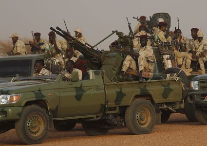 الجيش السوداني يقصف مواقع لقوات الدعم السريع بالمدفعية في الخرطوم