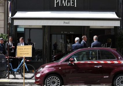 سرقة مجوهرات بملايين الدولارات في وضح النهار بباريس