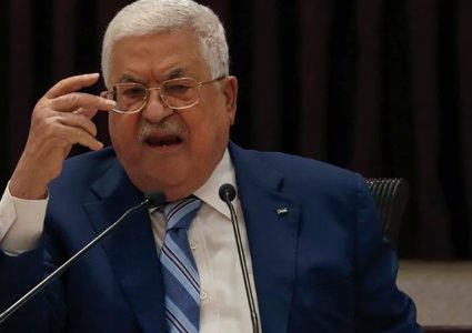 الرئيس عباس يبحث مع ميقاتي ازمة مخيم عين الحلوة