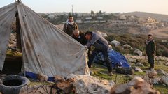 لجان حراسة لحماية الأراضي المهددة بالمصادرة لمشاريع استيطانية