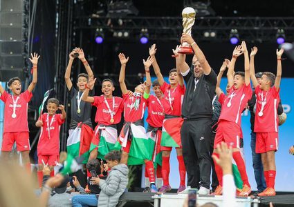 فوز فريق أطفال غزة ببطولة النرويج الدولية لكرة القدم