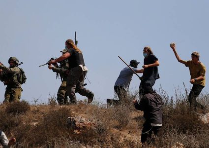 مقاومة الجدار والاستيطان: 897 اعتداءً للاحتلال ومستوطنيه خلال تموز