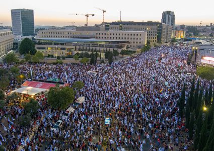 مؤتمر إسرائيلي طارئ لمناقشة سيناريوهات انهيار النظام