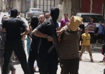 الحكم بإعدام 7 متخابرين مع الاحتلال في غزة