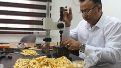 "الاقتصاد": دمغ نحو 1.5 طن ذهب الشهر الماضي