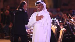 خالد عبدالرحمن يحيي حفلًا تاريخيًا في جرش ويتفاعل مع جمهوره الأردني