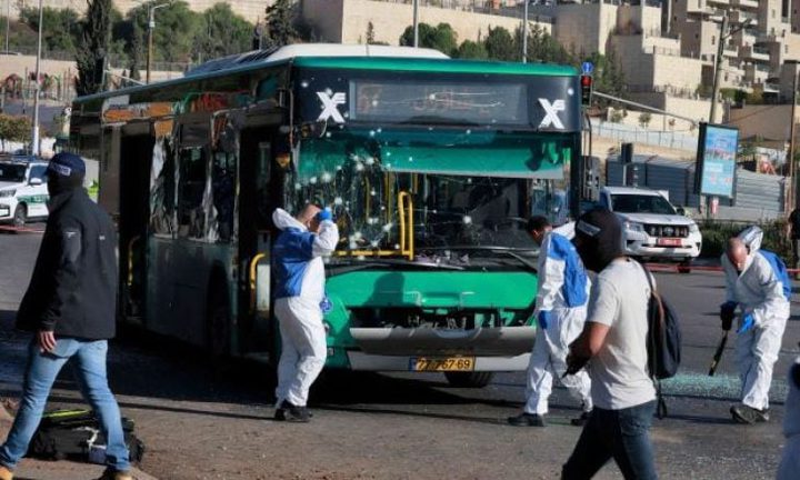 إطلاق نار على حافلة إسرائيلية غرب رام الله
