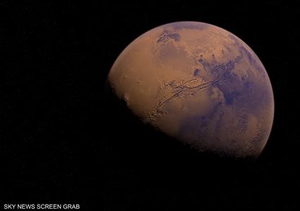 المريخ يحير العلماء بدورانه السريع