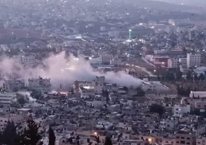 الاحتلال يفجر منزل عائلة الشهيد عبد الفتاح خروشة في مخيم عسكر