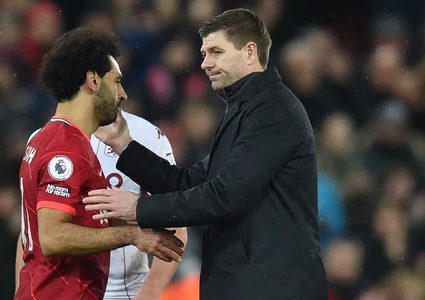 جيرارد يكشف رأيه بفكرة انتقال محمد صلاح إلى نادي الاتفاق