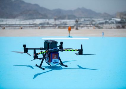 الصحة والبريد السعودي ينجحان في نقل الدم عبر الدرونز