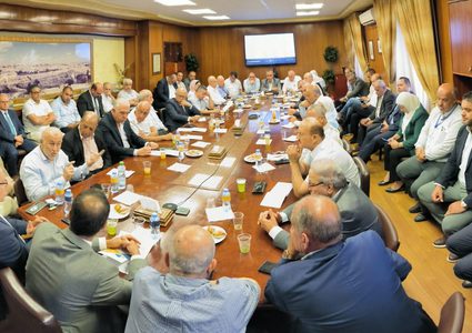 فعاليات ومؤسسات وشخصيات محافظة نابلس تؤكد التفافها ووقوفها إلى جانب حقوق الجامعة