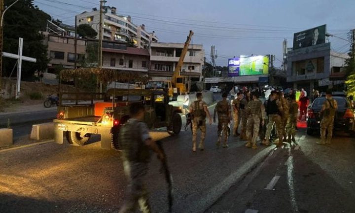 قتيلان ‬في‭ ‬اشتباكات‭ ‬بين حزب الله وسكان بلدة مسيحية في لبنان