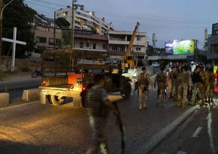 قتيلان ‬في‭ ‬اشتباكات‭ ‬بين حزب الله وسكان بلدة مسيحية في لبنان