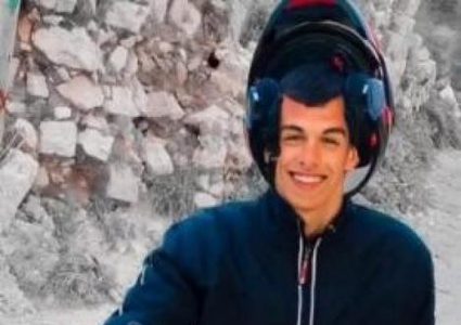 الأسير الإداري فادي أبو خلف يواجه مشاكل حادة في القلب وبحاجة لرعاية صحية