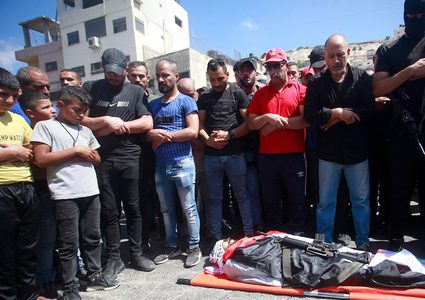 تشييع جثمان الشهيد أمير خليفة في نابلس