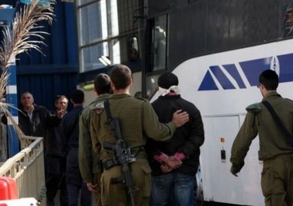 لائحة اتهام بحق 3 شبان من بيت لحم طعنوا مستوطنا في جيلو