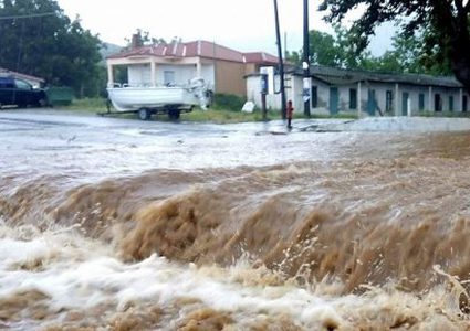 اجلاء ألفي شخص جراء فيضانات في مناطق شرق روسيا