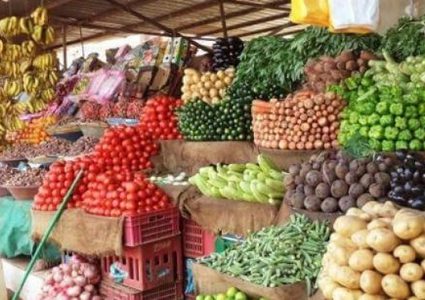 ارتفاع سعر البندورة وتفاوت أسعار الخضار والفواكه في الضفة