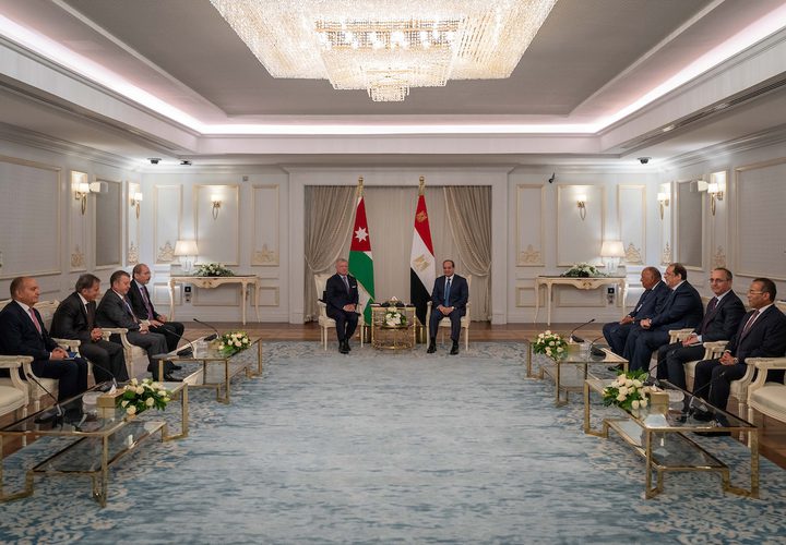 قمة فلسطينية مصرية اردنية في العلمين