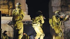 "الشاباك" يعلن إحباط مخطط لحماس لخفط جندي في الضفة