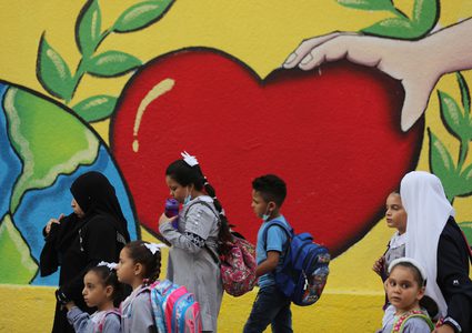 أخصائي تربوي ونفسي يوجه نصائح للأهالي لتهيئة أطفالهم للمرحلة الابتدائية