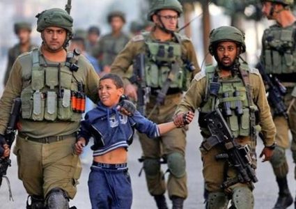 الاحتلال يعتقل طفلا من القدس
