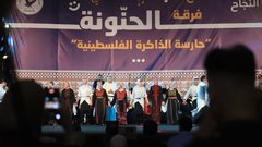 بالصور.. فرقة الحنونة تصدح بأهازيجها التراثية والوطنية على أرض جامعة النجاح