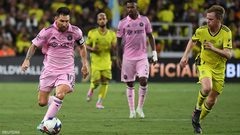 7 مباريات في أقل من شهر.. تاتا يوضح "متى سيرتاح ميسي"