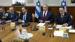 "الكابينت" يعقد اجتماعا عاجلا لمناقشة التطورات الأمنية بالضفة