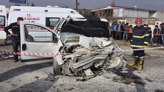 مصرع 12 شخصا وإصابة 19 آخرين في حادث سير وسط تركيا