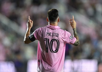 النجم الأرجنتيني ليونيل ميسي على بعد فوز من إحراز لقبه الثاني مع إنتر ميامي