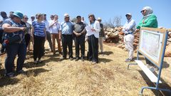 وفد من القنصلية البريطانية يطلع على اعتداءات الاحتلال ومستوطنيه في برقة