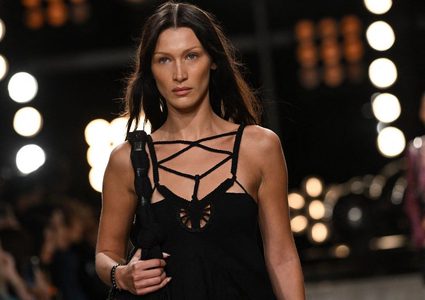 بن غفير يهاجم عارضة الأزياء العالمية بيلا حديد