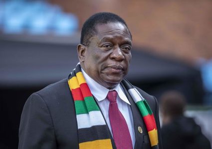 منانغاغوا يفوز بولاية رئاسية ثانية في زيمبابوي