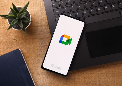 "غوغل ميت" تطلق مزايا جديدة باستخدام الذكاء الاصطناعي