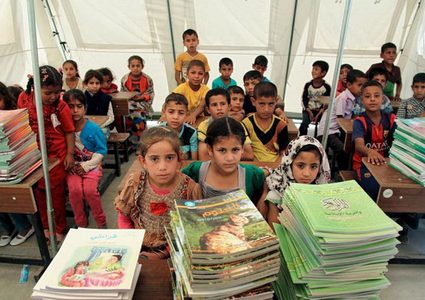 الخضور: يجري حاليا حل أزمة نقص الكتب في المدارس الحكومية