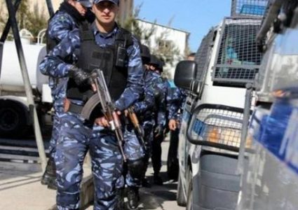 الشرطة : مداهمة وكر لتجارة المخدرات في بيت لحم واعتقال 4 أشخاص