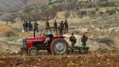 الاحتلال يستولي على جرافة في بديا غرب سلفيت