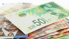 طالع أسعار صرف العملات لليوم الإثنين