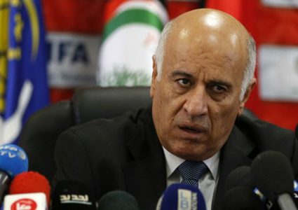 الرجوب يؤكد أهمية الحفاظ على الإنجازات التي حققتها الرياضة الفلسطينية