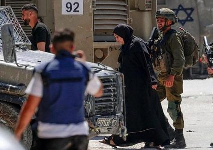 الأمم المتحدة : تدعو سلطات الاحتلال للتحقيق في تعرية 5 نساء قسريًا بالخليل