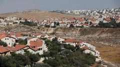 الاحتلال يشرعن 3 بؤر استيطانية جنوبي الضفة