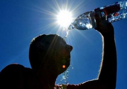 الطقس: أجواء شديدة الحرارة وأعلى من المعدل العام بحدود 5 درجات