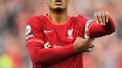 تغليظ عقوبة فان ديك.. ونجم ليفربول يعلق