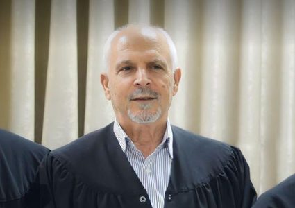 جامعة النجاح الوطنية تنعى ببالغ الحزن والأسى الأستاذ الدكتور يحيى جبر