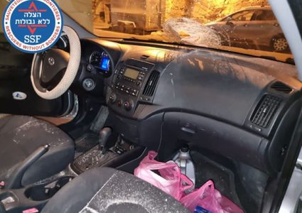 إصابة مستوطنين بعملية إطلاق نار قرب نابلس وفرار المنفذ