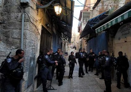 مستوطنون يستولون على منزل وسط مدينة القدس